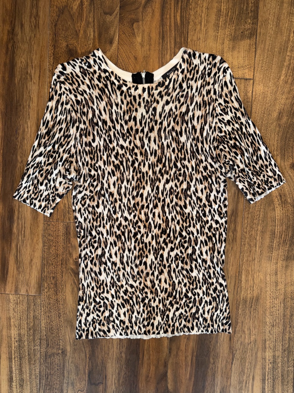 WHBM Leopard Print Long Sleeve Sweater Top